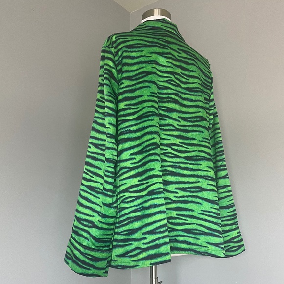 Savage x Fenty Rhianna Animal Print Green Zebra Silky Pajama Blazer Top 2X - Picture 14 of 14